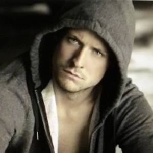 Meet your Posher, Kenny